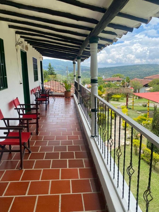 Hotel Campestre La Loma Curití Exterior foto