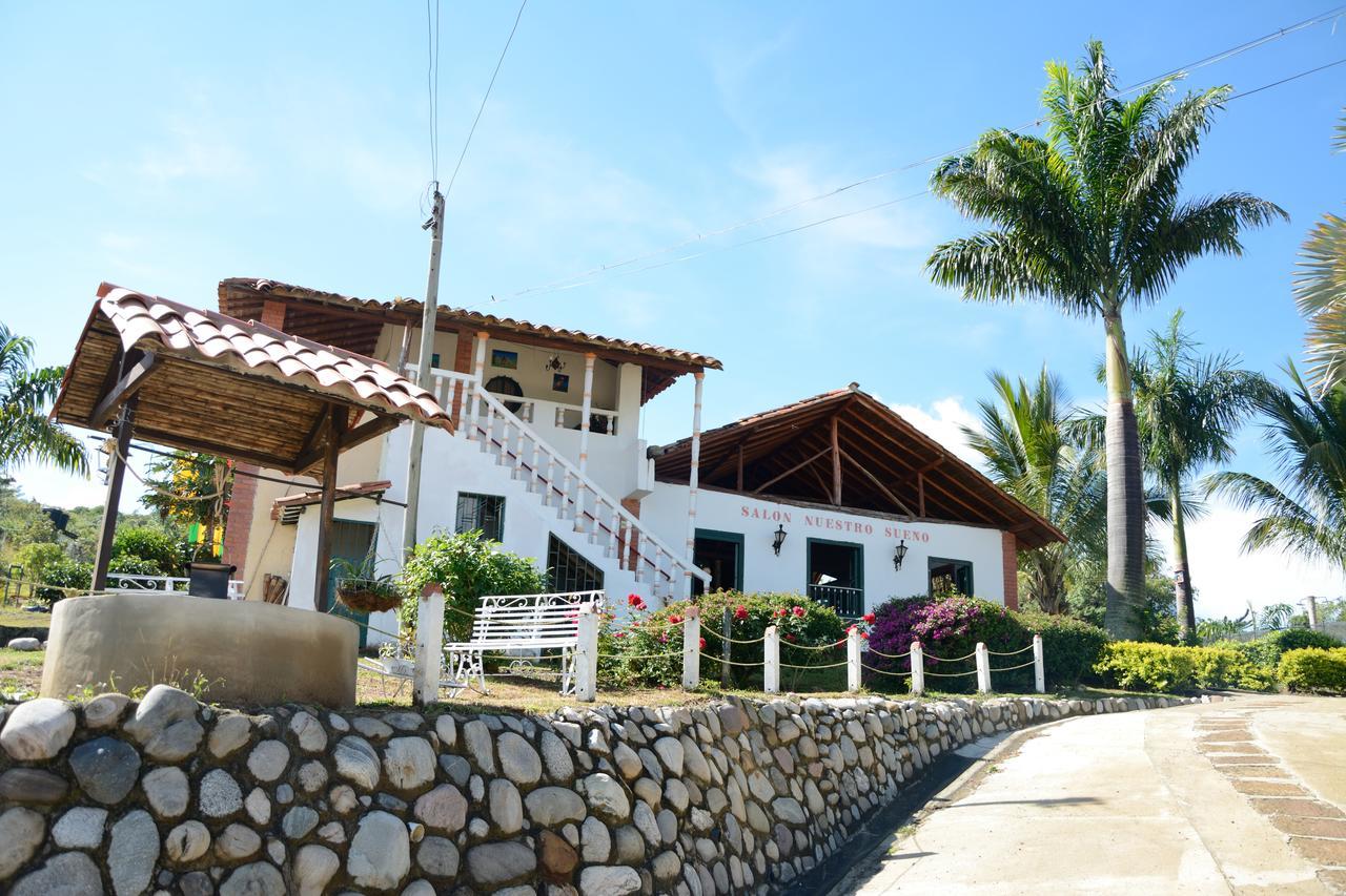 Hotel Campestre La Loma Curití Exterior foto